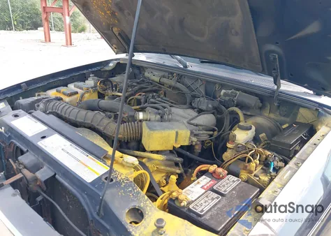 2000 Ford Ranger Xl/Xlt z USA, uszkodzony, nr VIN 1FTZR15V0YTB32158